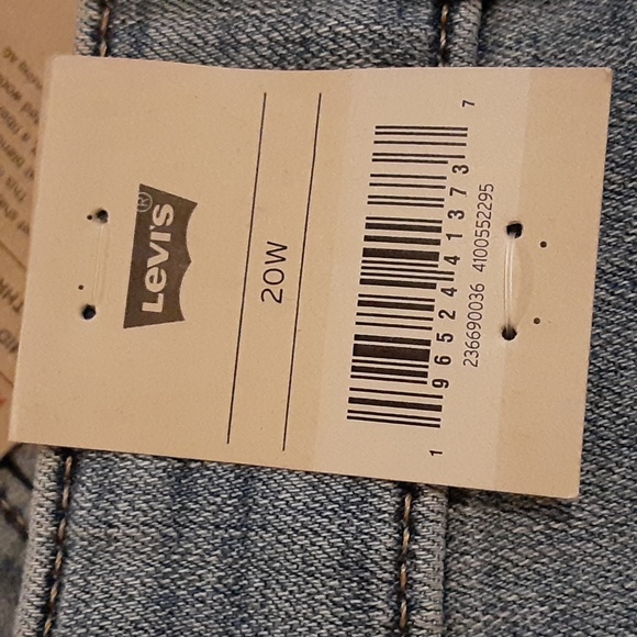 Levi's Women's Denim Mid Length Shorts Size 20W - Picture 9 of 10